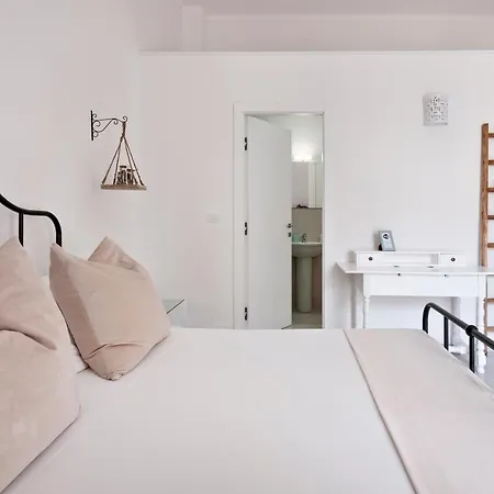 Merabulo Guest house